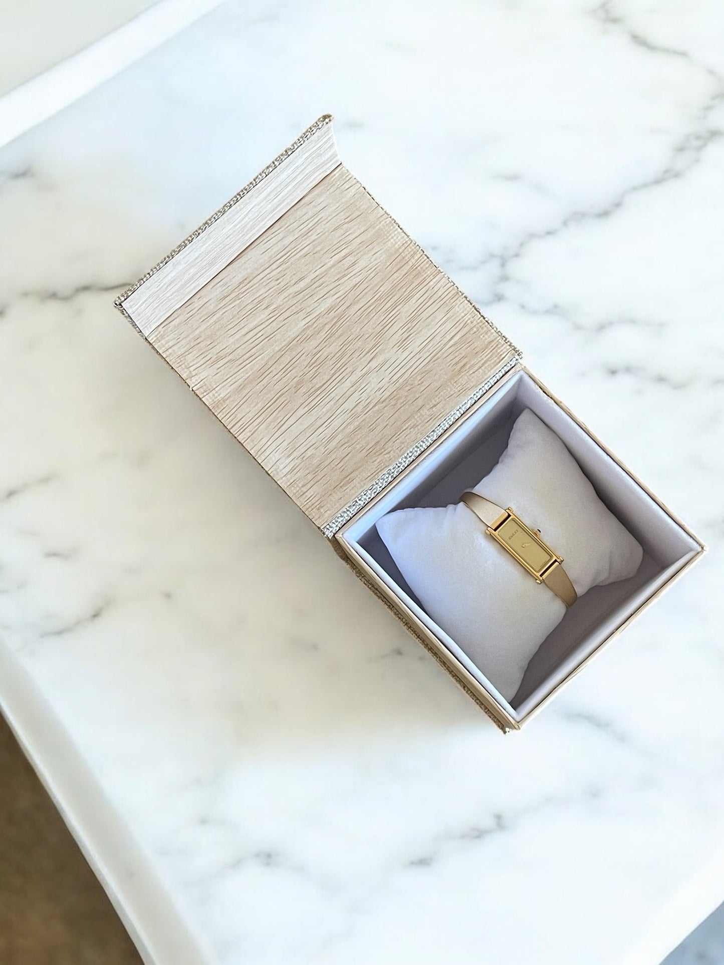 Vintage Gucci Bangle Watch 1500L Gold Plated Rectangle