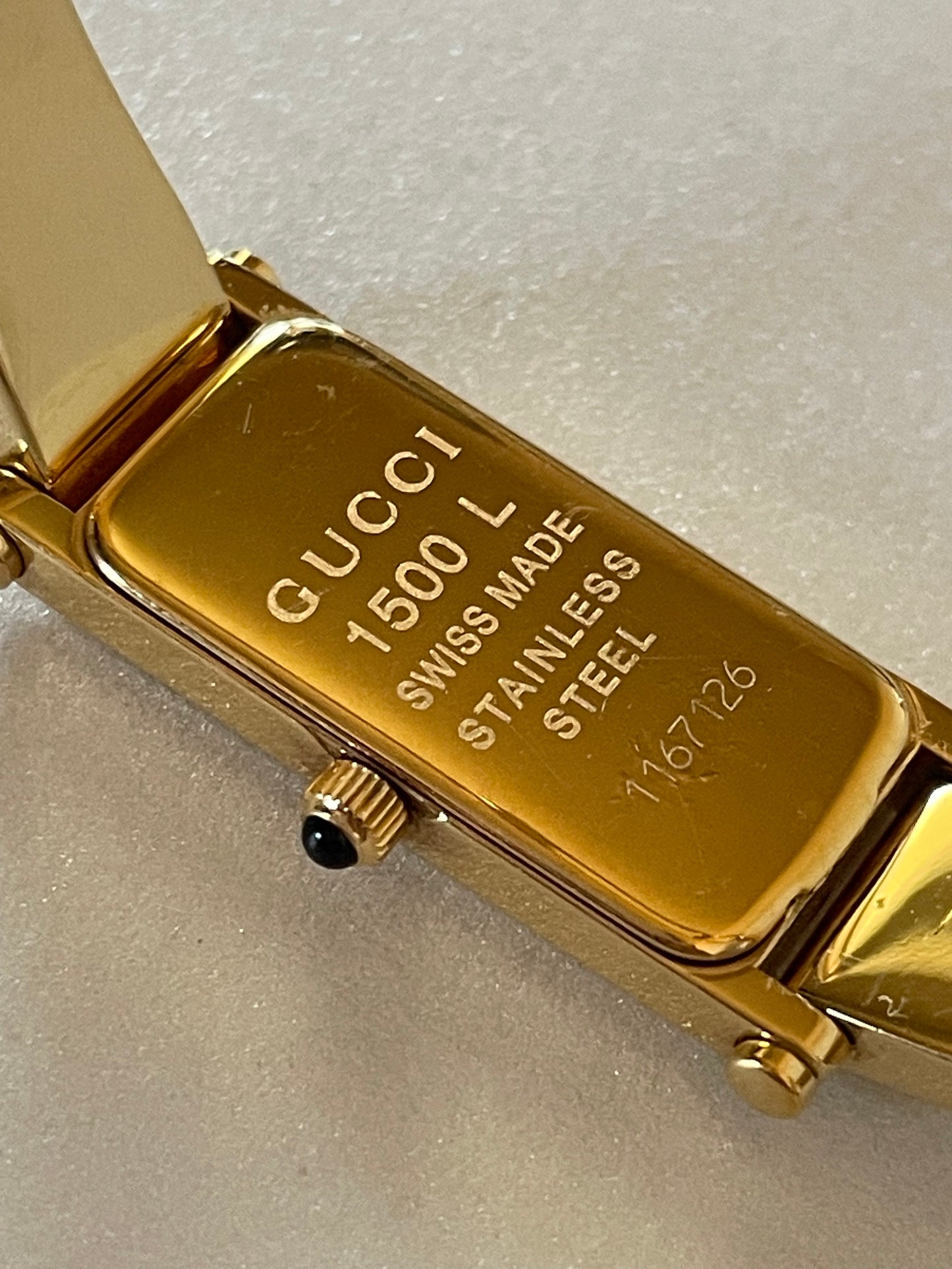 Vintage Gucci Bangle Watch 1500L White Shell Dial