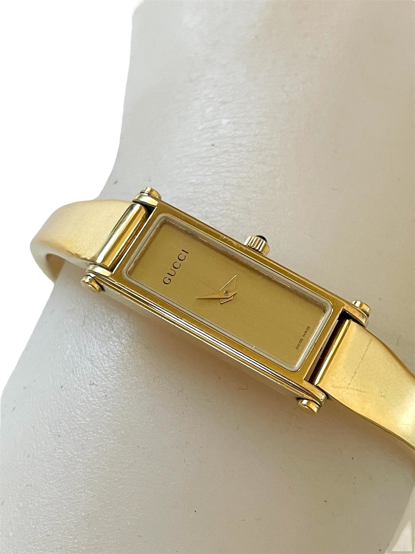 Vintage Gucci Bangle Watch 1500 Gold Plated Rectangle