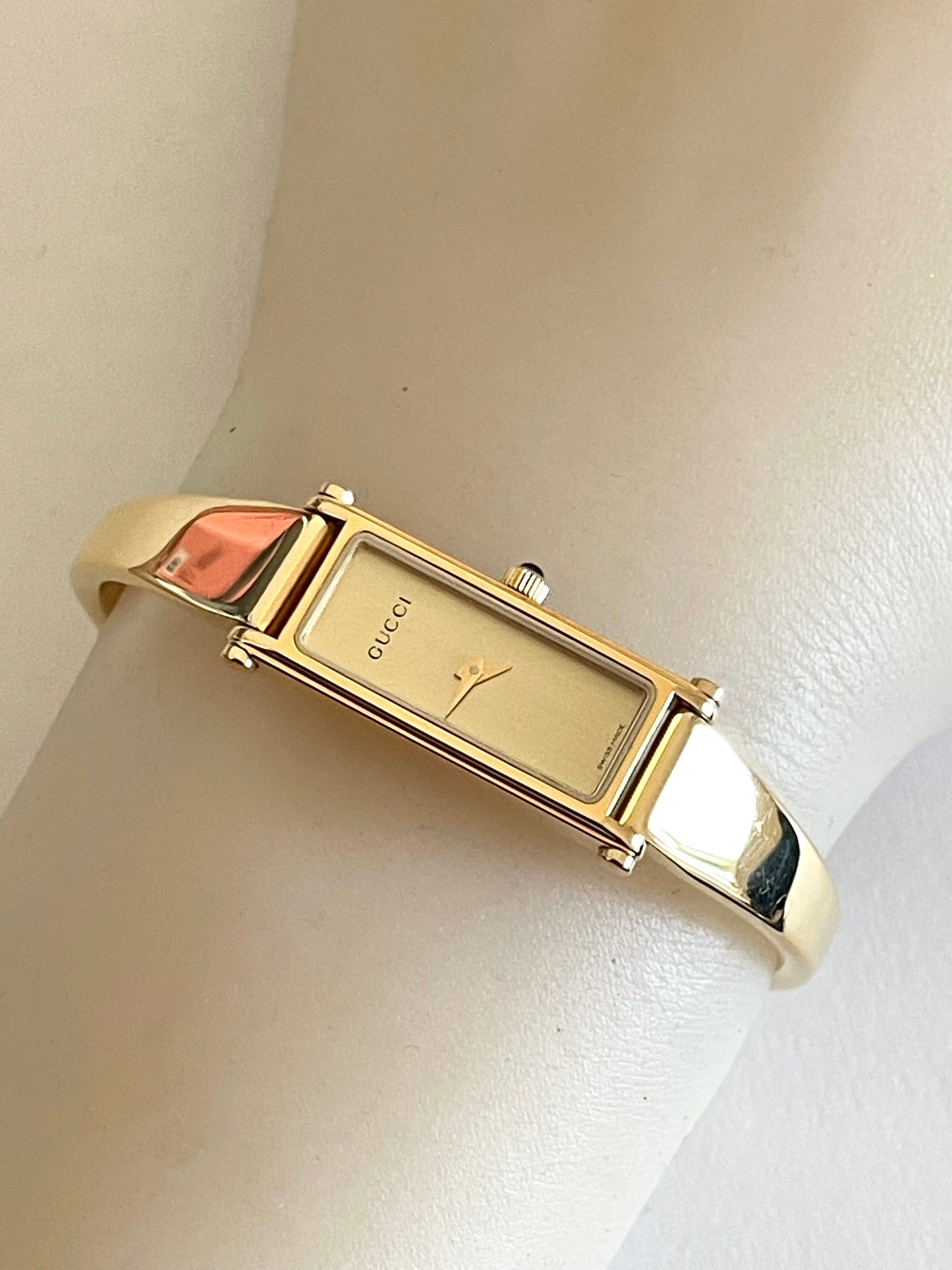 Vintage Gucci Bangle Watch 1500L Gold Plated Rectangle
