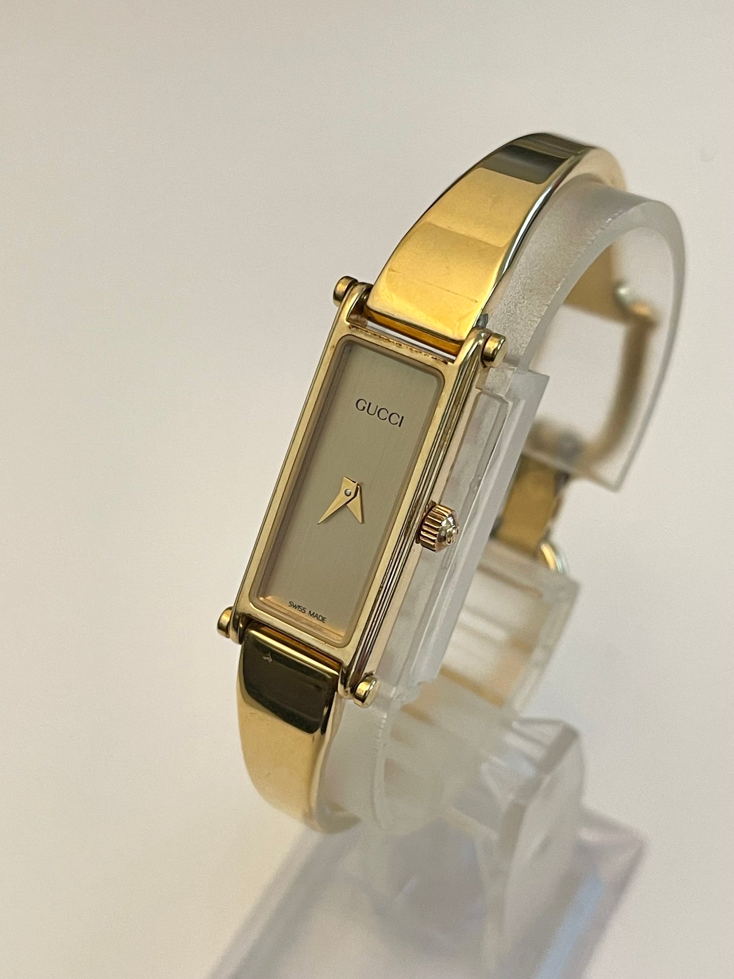 Vintage Gucci Bangle Watch 1500 Gold Plated Rectangle