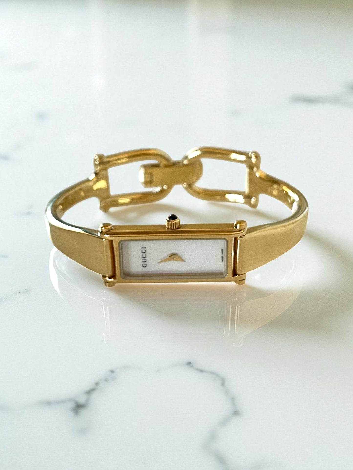 Vintage Gucci Bangle Watch 1500L White Shell Dial