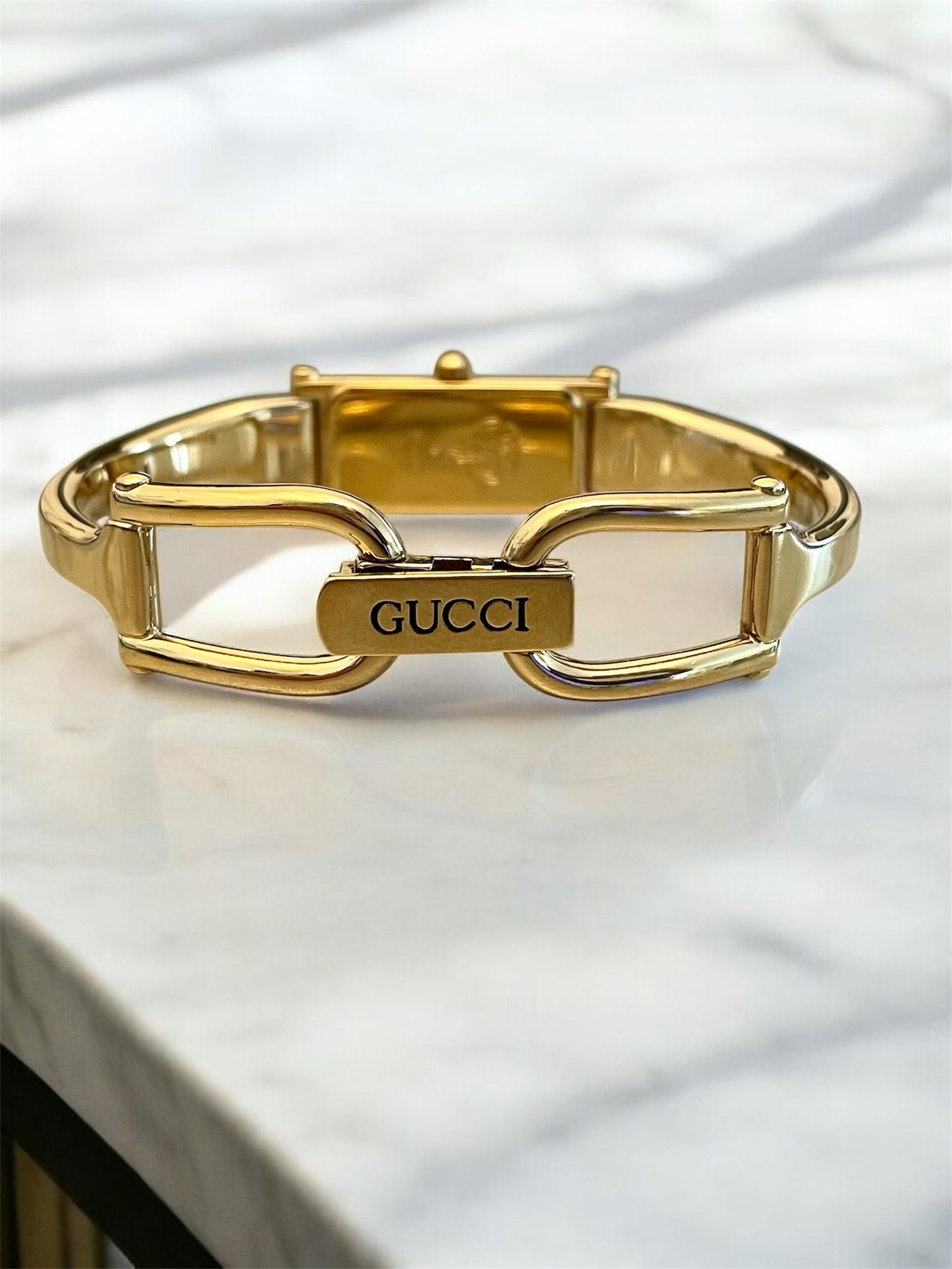 Vintage Gucci Bangle Watch 1500 Gold Plated Rectangle