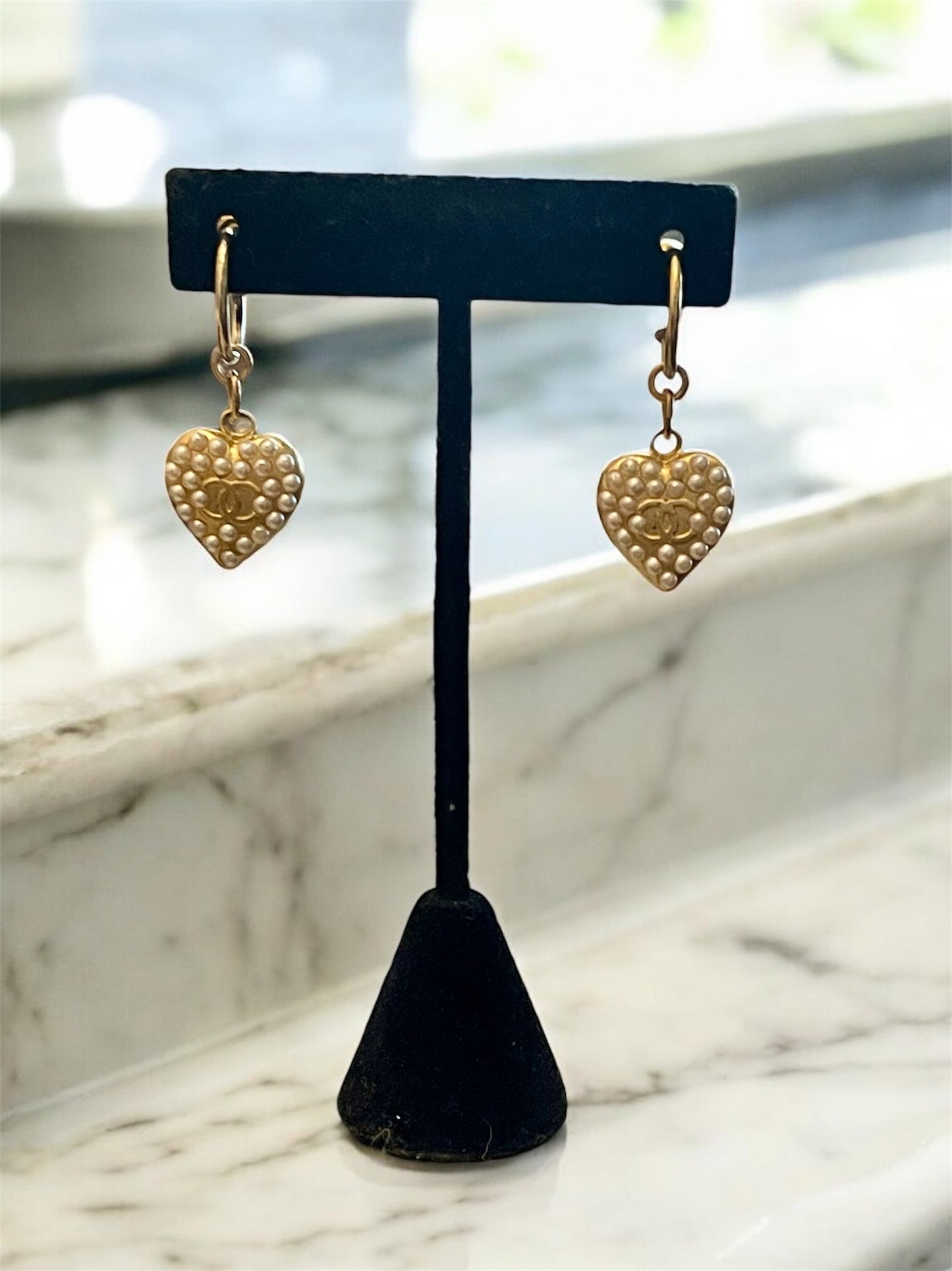 Chanel Vintage Heart-Shaped Pearl Drop Earrings | Gold CC Logo