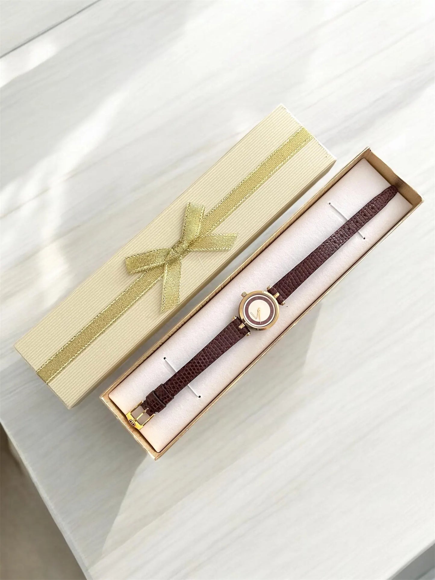 Gucci Vintage Sherry Line Watch | Burgundy Original Leather Strap